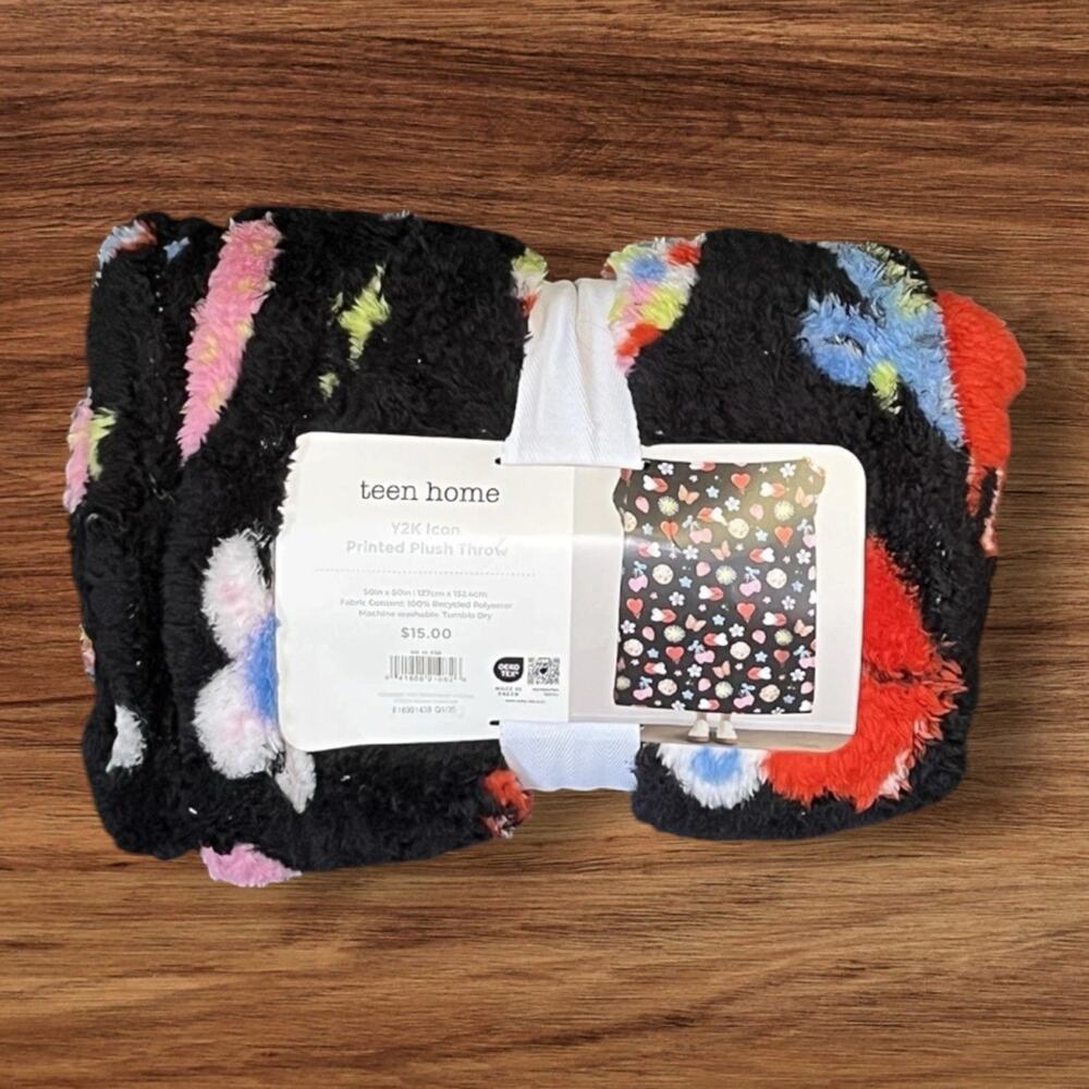 Blanket Teen Home Y2K Print Plush Throw 50in x 60in New Wit Tag Fleece Bed